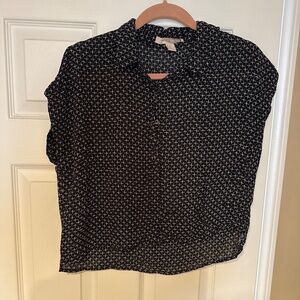 Forever 21 cropped blouse